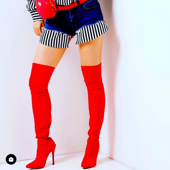 Over the knee stretch boots. - Picture 3 of 3